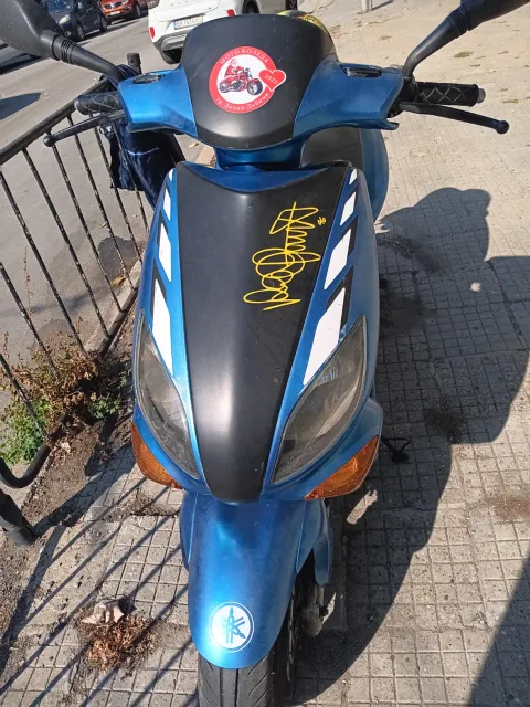 Yamaha скутер 50cc, син, с регистрация