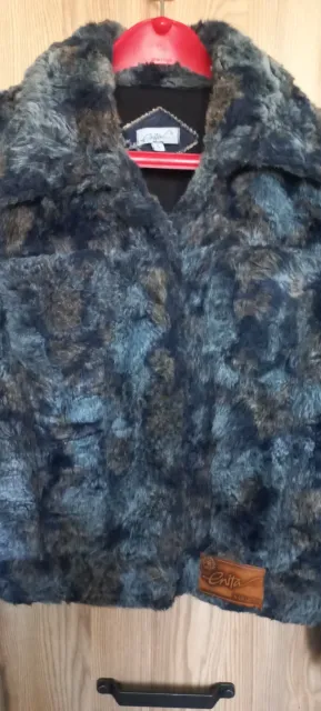 Enita N.Collection дамско късо палто от изкуствен косъм