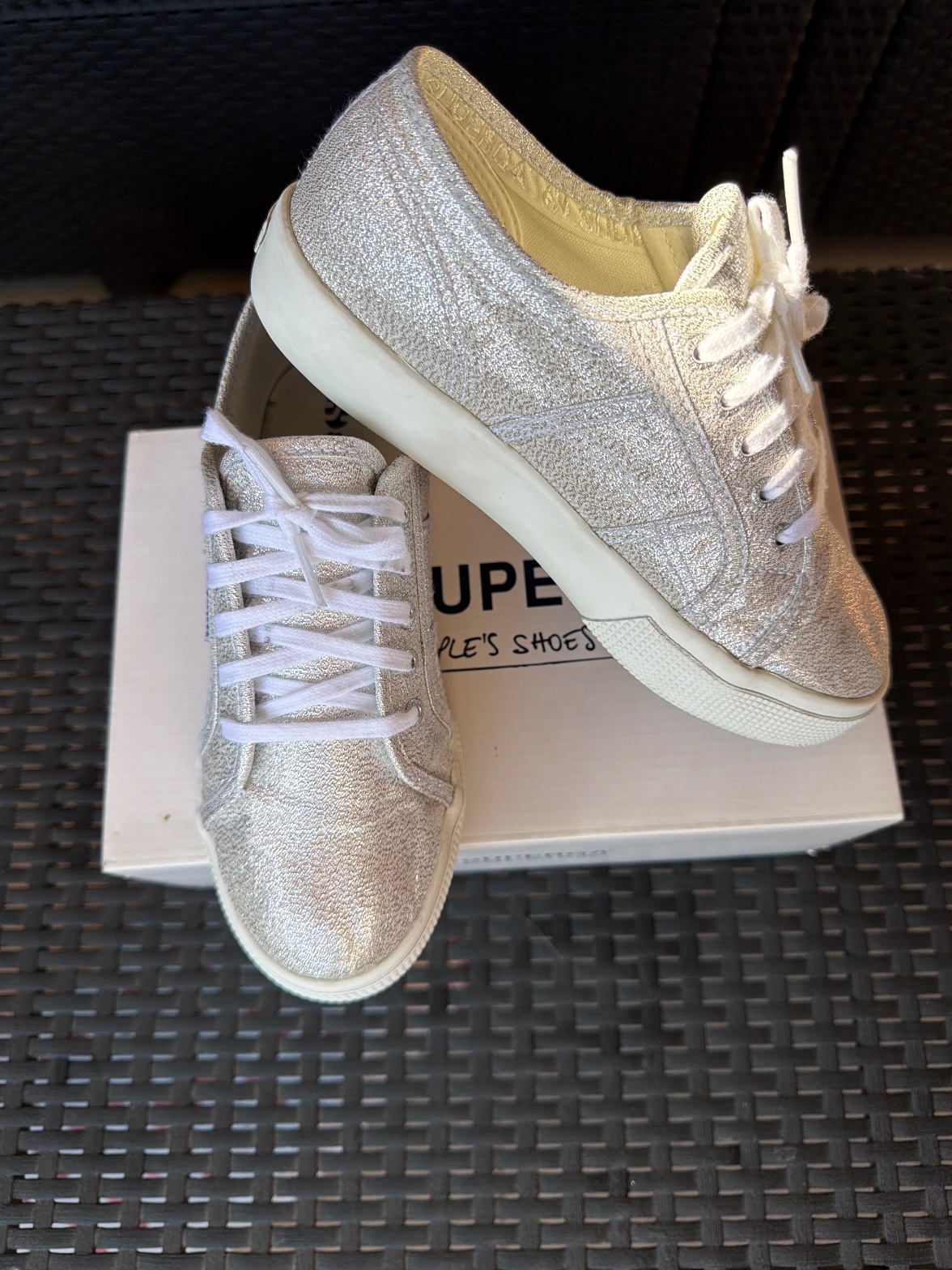 Superga детски маратонки, сребристи бляскави, с кутия