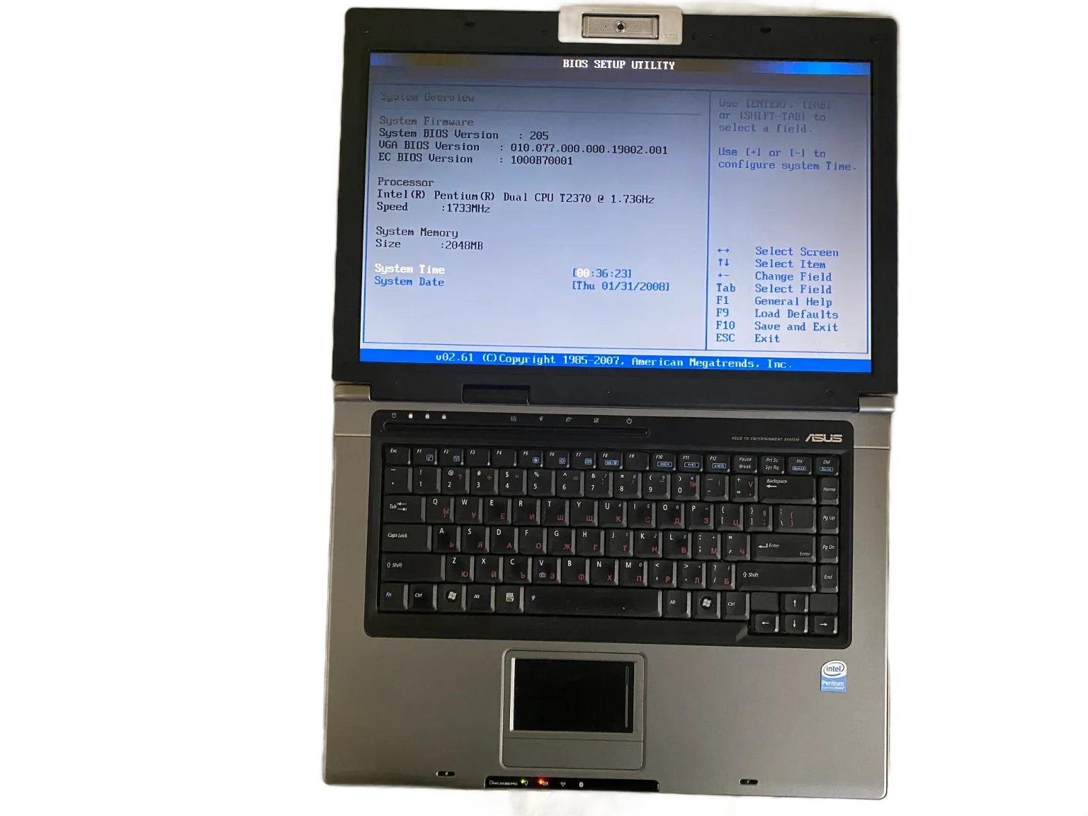 Лаптоп ASUS F5SL, Pentium Dual T2370, 2GB RAM, 160GB HDD